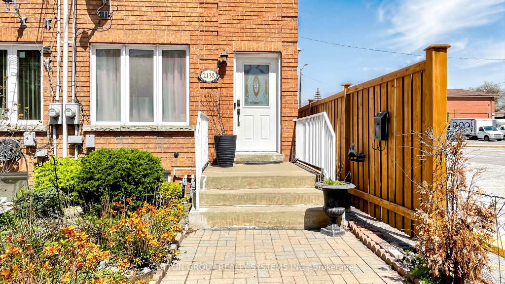 Photo of 2138 Eglinton Avenue W, Toronto, ON M6E 2K8 (MLS # W13632682)
