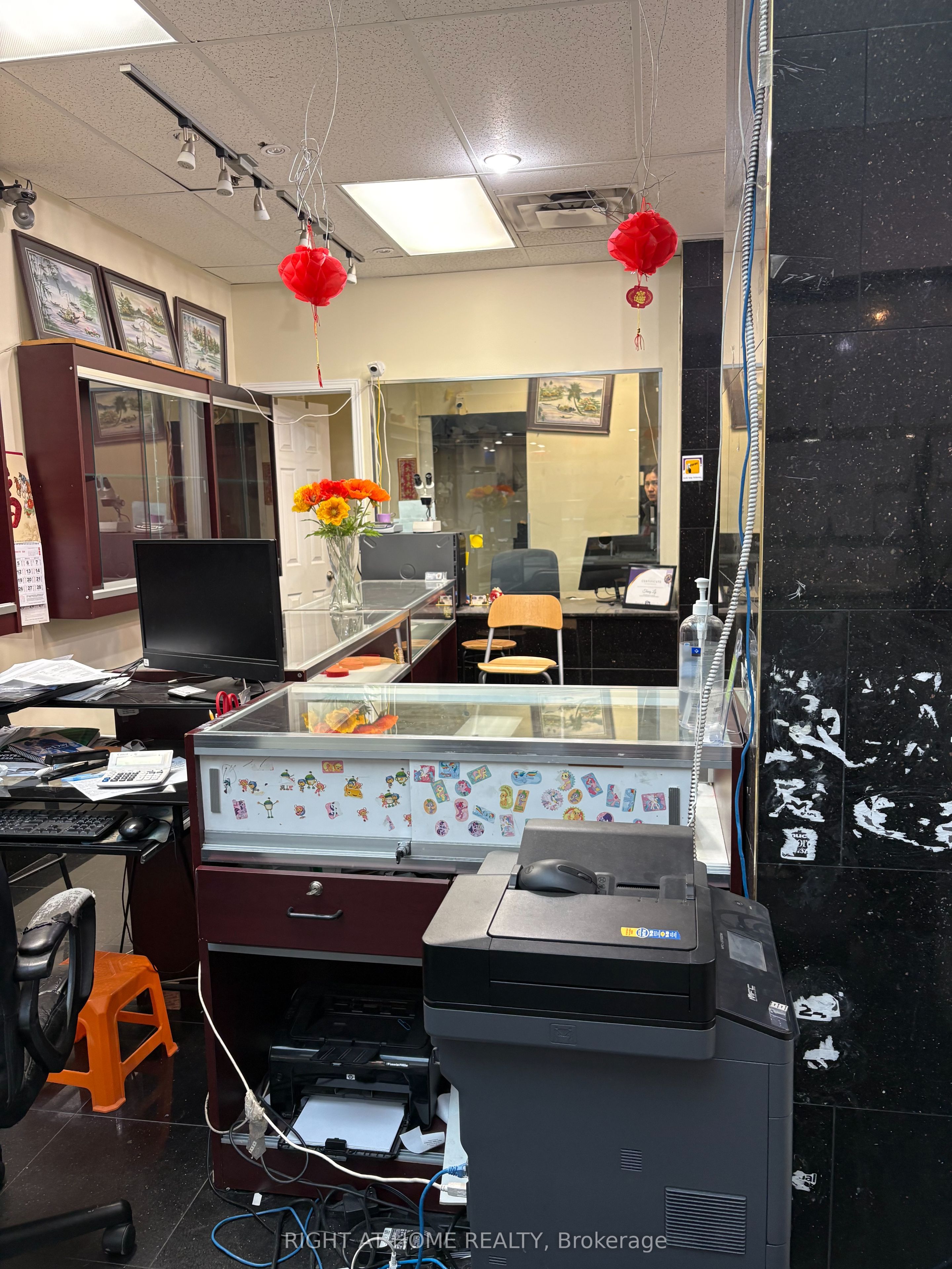 222 Spadina Avenue 140