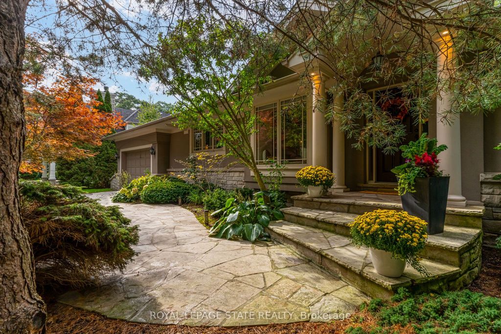 Photo of 2047 Ardleigh Road, Oakville, ON L6J 1V6 (MLS # W12883928)