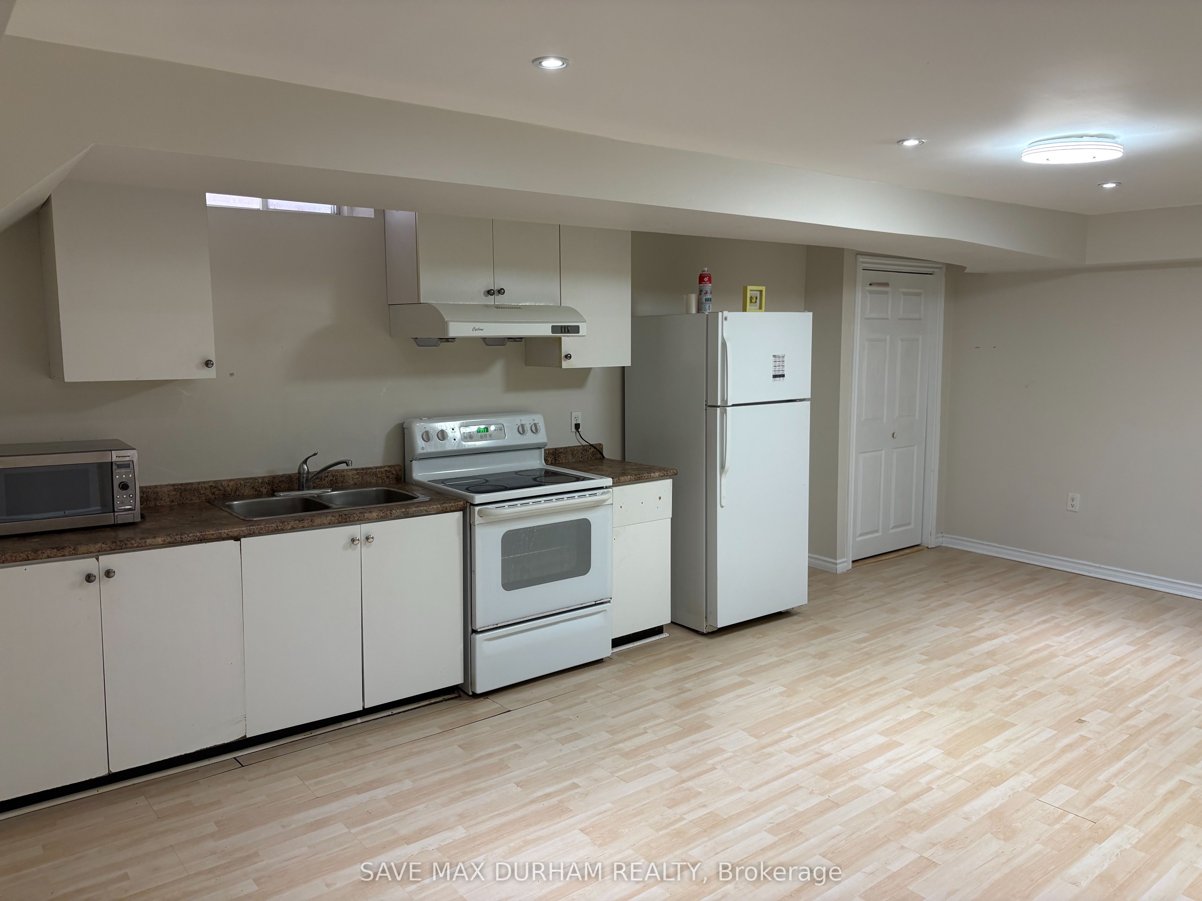 132 Oakborough Drive