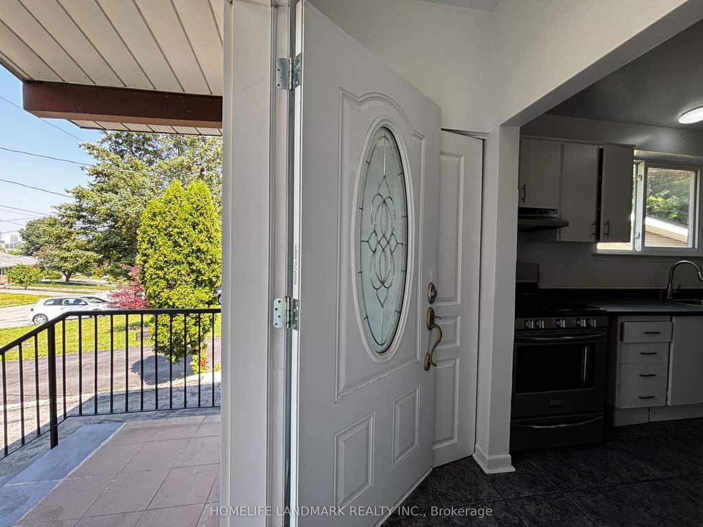 Photo of 61 Northey Drive, Toronto, ON M2L 2S8 (MLS # C13554924)
