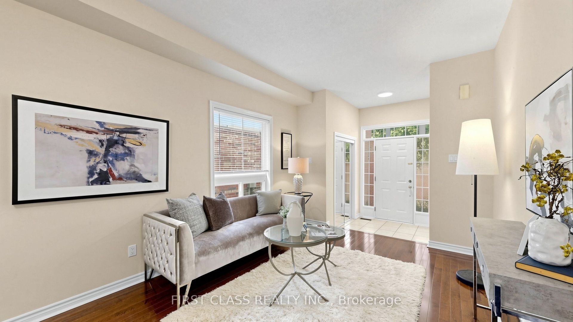 89 Castan Avenue