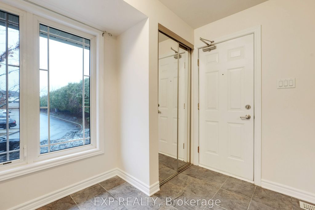 Photo of 201 Paseo Private #201, South of Baseline to Knoxdale, ON K2G 4N5 (MLS # X13023202)