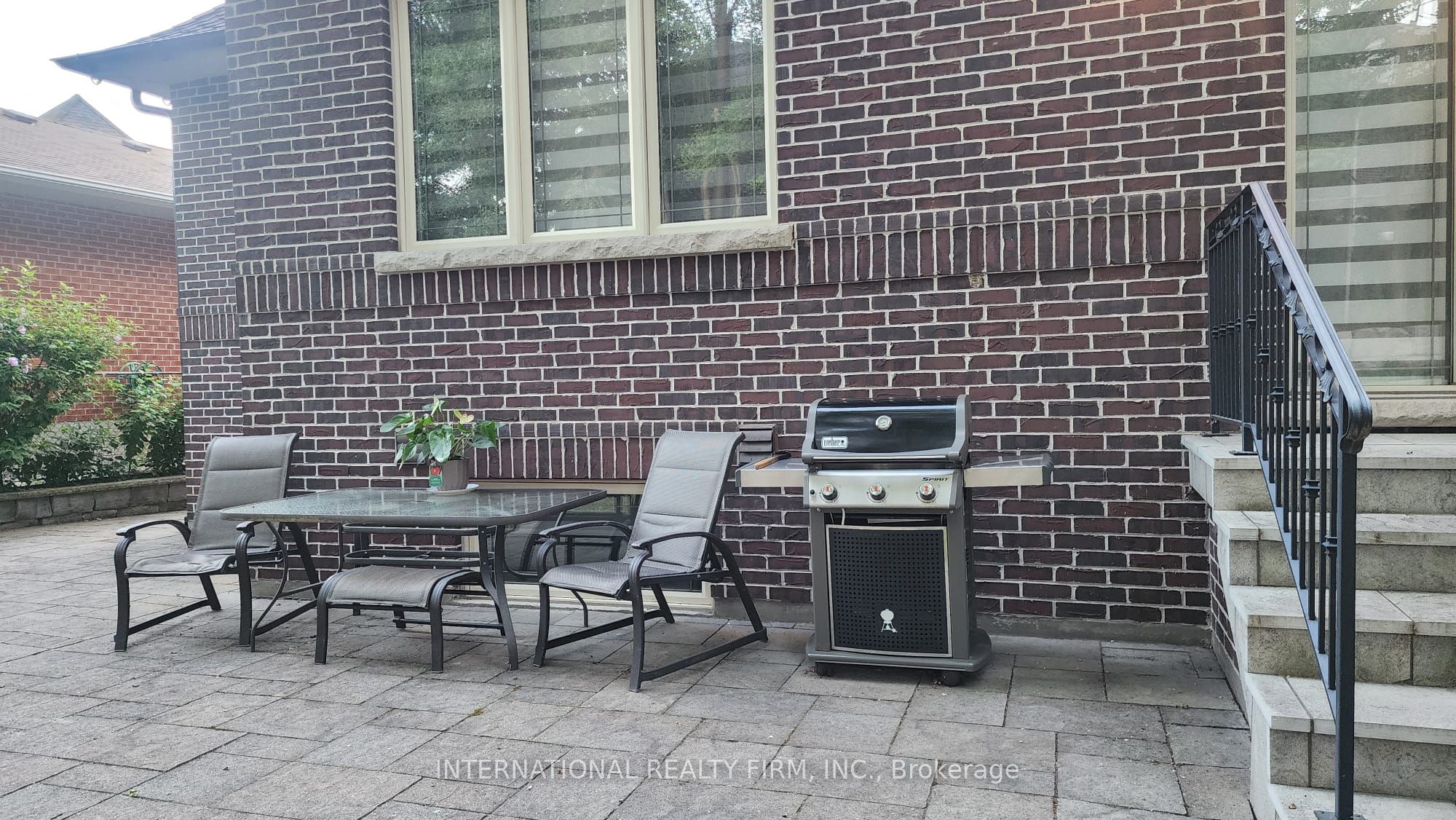 51 Kirk Bradden Road E