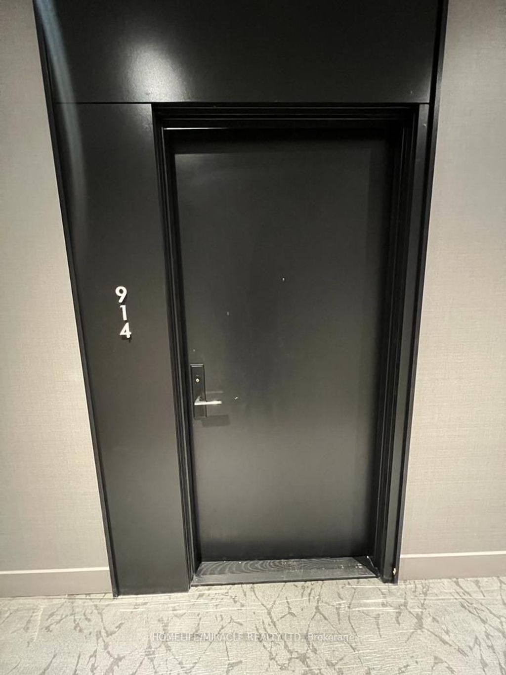 Photo of 270 Dufferin Street #914, Toronto, ON M6K 0H8 (MLS # W12606272)