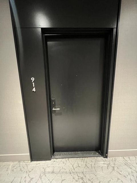 270 Dufferin Street 914 Toronto ON M6K 0H8