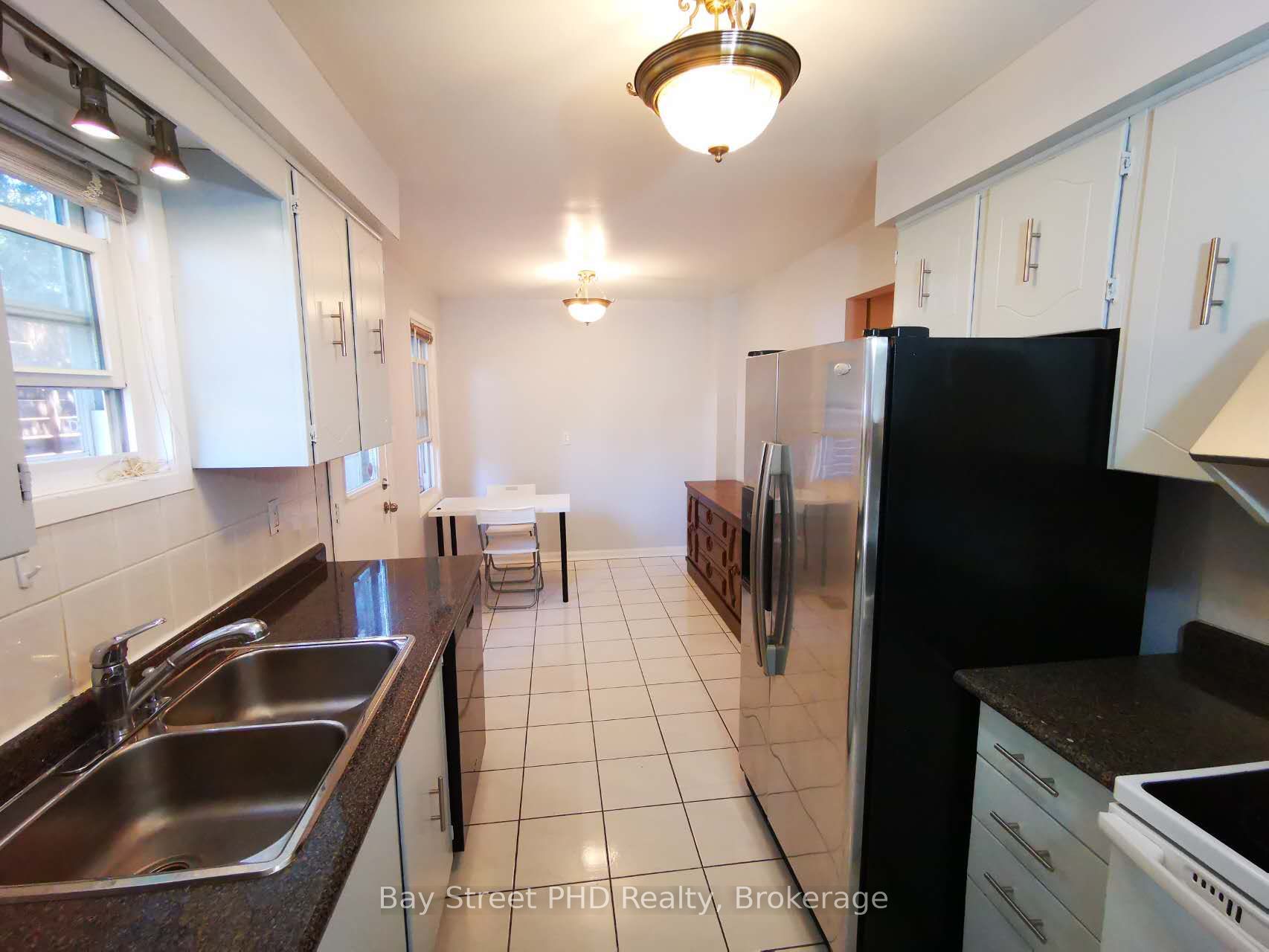 4109 Stonemason Crescent