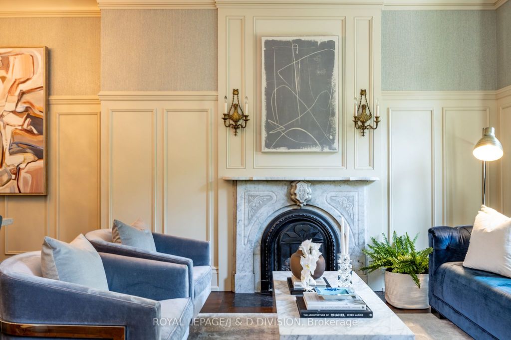 Photo of 36 Boswell Avenue, Toronto, ON M5R 1M4 (MLS # C12519280)