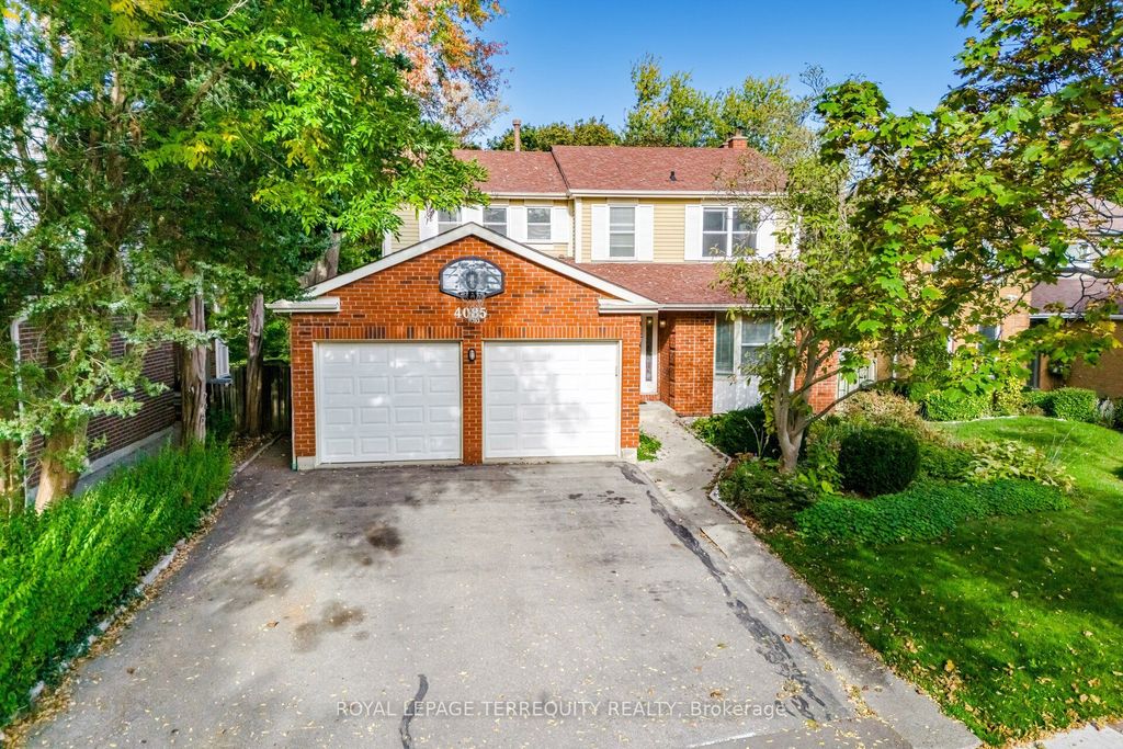 Photo of 4085 Wheelwright Crescent, Mississauga, ON L5L 2X3 (MLS # W12789432)