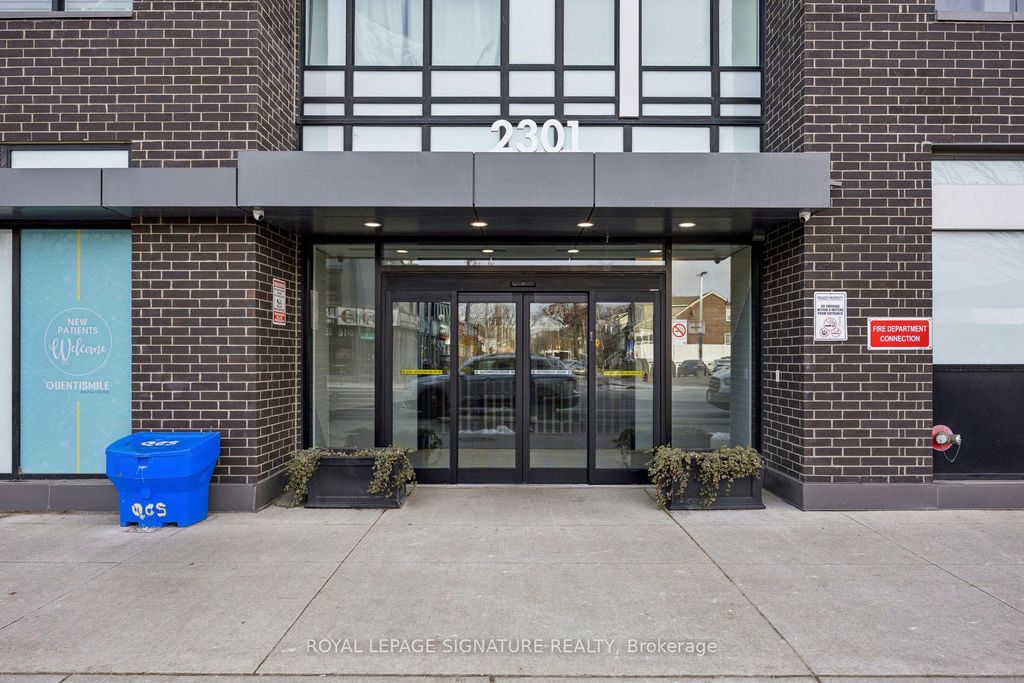 Photo of 2301 Danforth Avenue #424, Toronto, ON M4C 1K5 (MLS # E12607064)