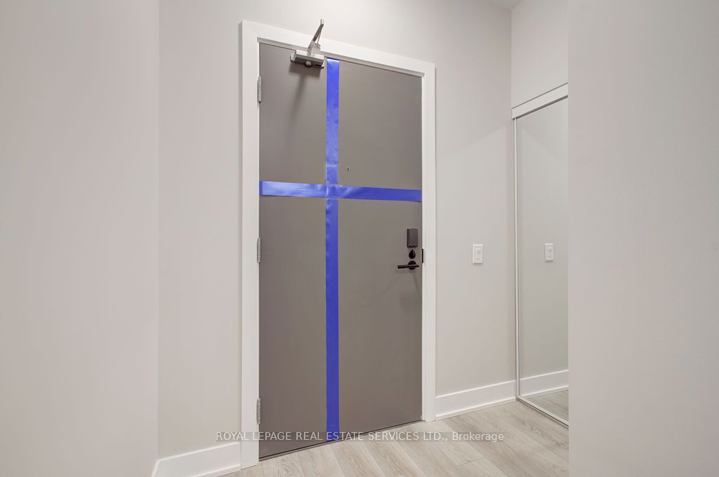 2088 James Street 708