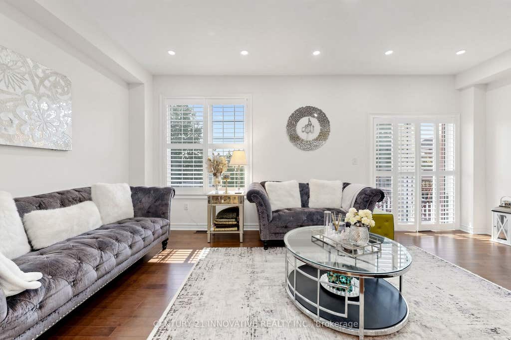 Photo of 446 Bessborough Drive, Milton, ON L9T 8V5 (MLS # W13655640)