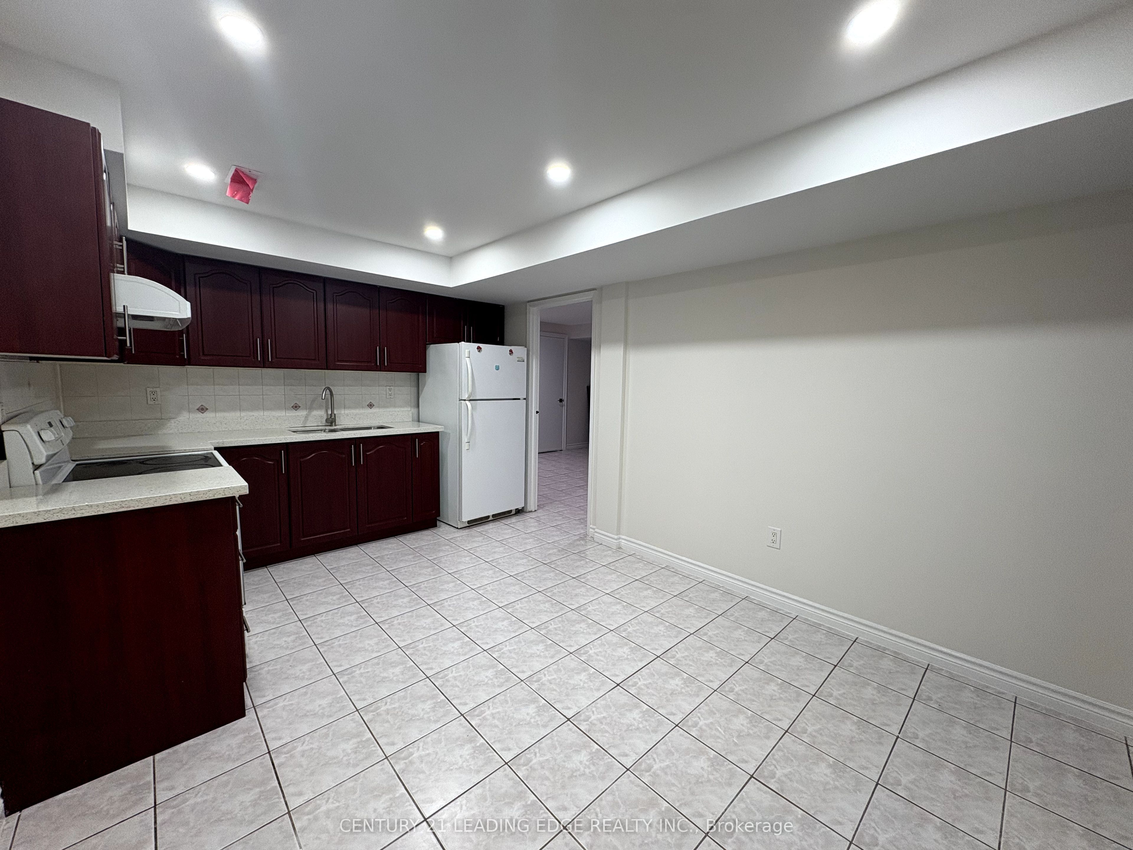 40 Norman Ross Drive Bsmt