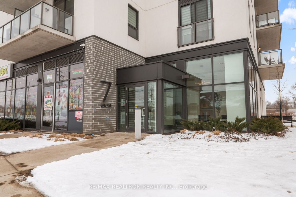 Photo of 7 Erie Avenue #613, Brantford, ON N3S 0K5 (MLS # X13077974)