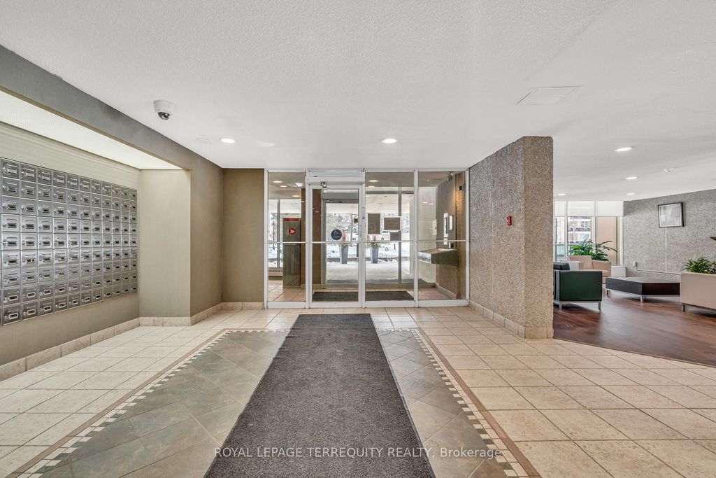 Photo of 812 Burnhamthorpe Road #410, Toronto, ON M9C 4W1 (MLS # W12771472)