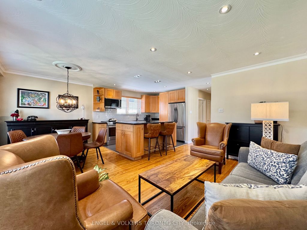 Photo of 41 Paragon Road, Toronto, ON M9R 1J9 (MLS # W13056928)
