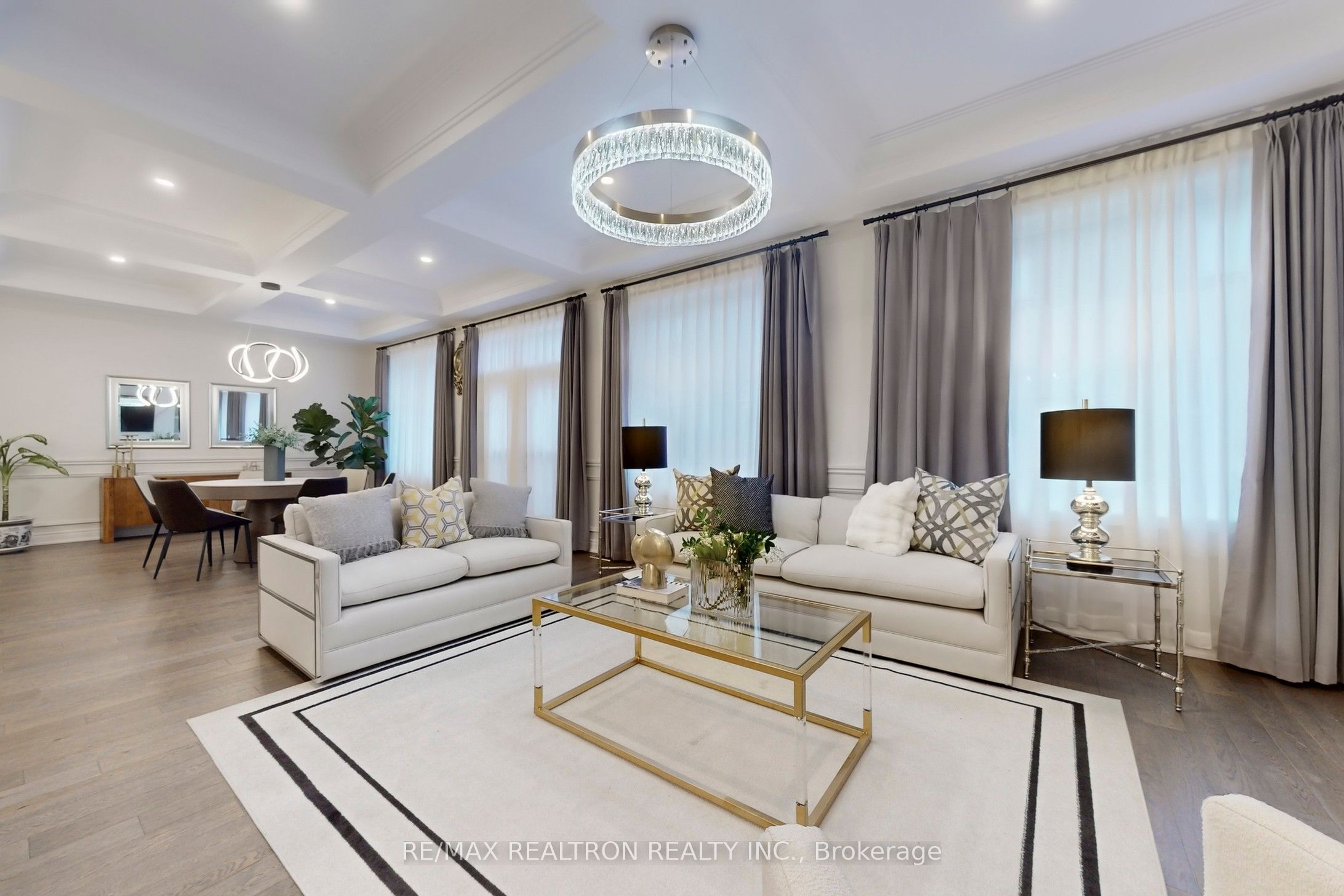 48 Red Giant Street W