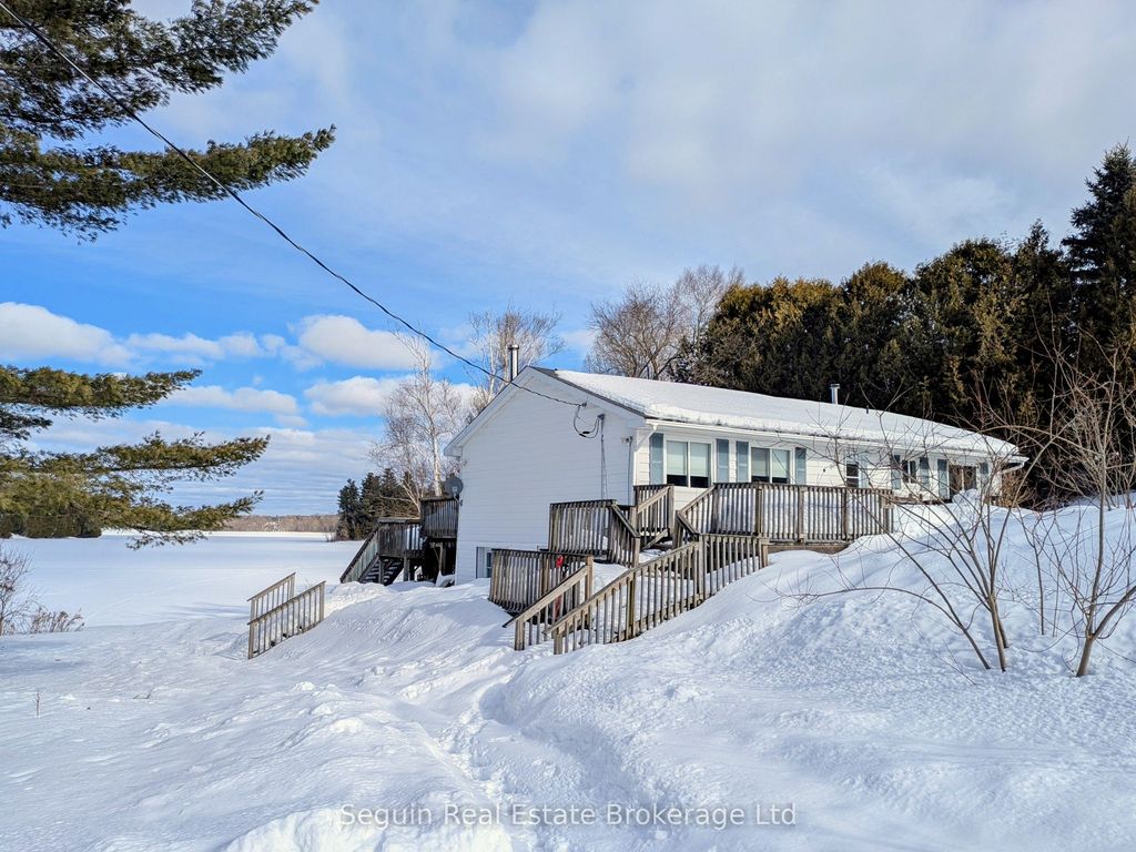 Photo of 14 Jordan Lane, Seguin, ON P2A 0B6 (MLS # X12858206)
