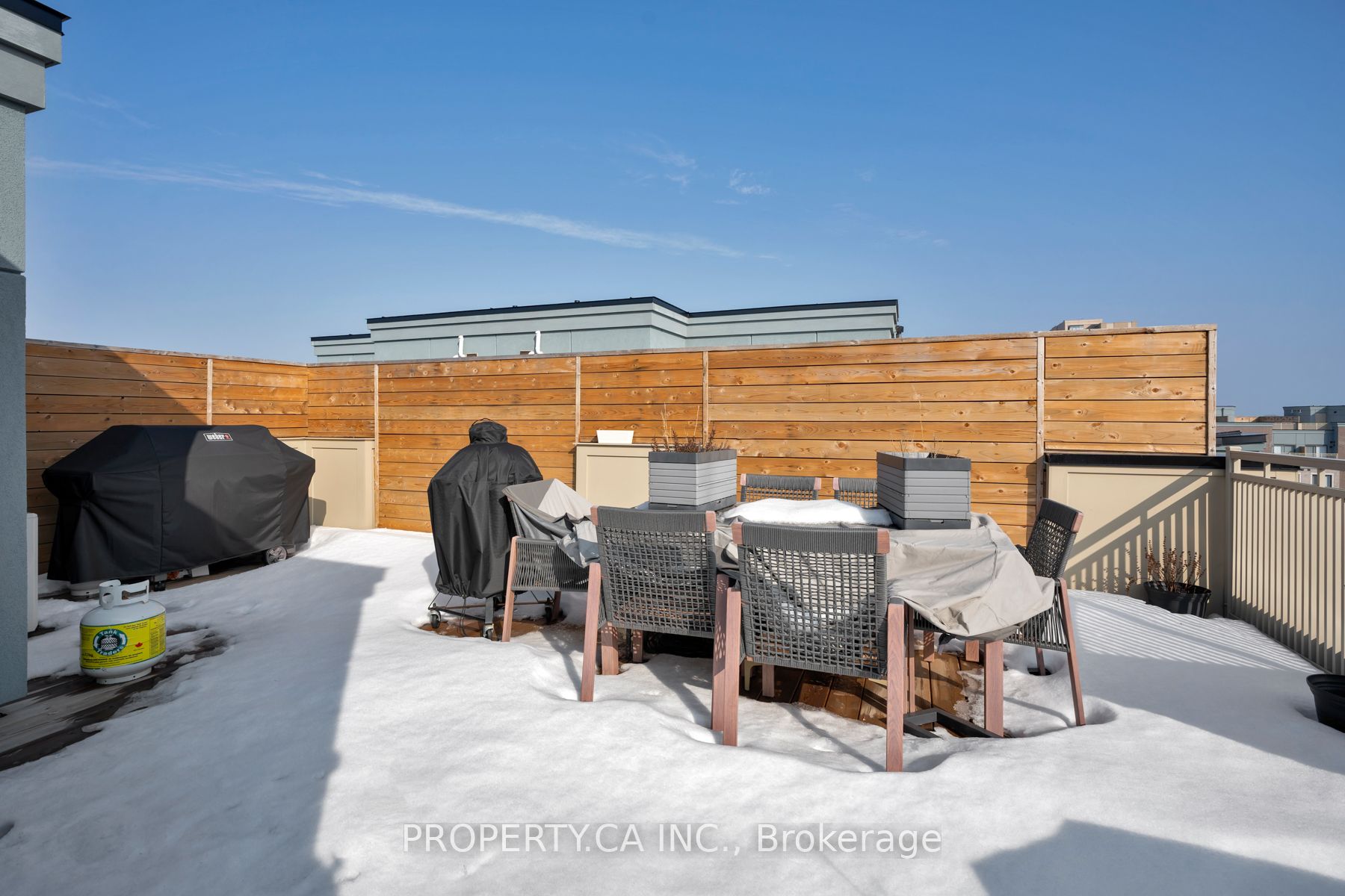 40 William Jackson Way 124