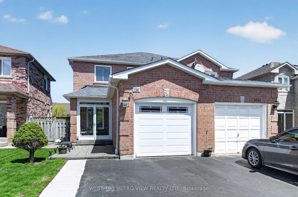 Photo of 5361 Bullrush Drive, Mississauga, ON L5V 2C1 (MLS # W13092902)