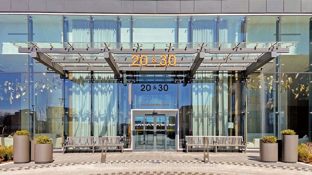 Photo of 30 Inn On The Park Drive #521, Toronto, ON M3C 0P7 (MLS # C12873534)