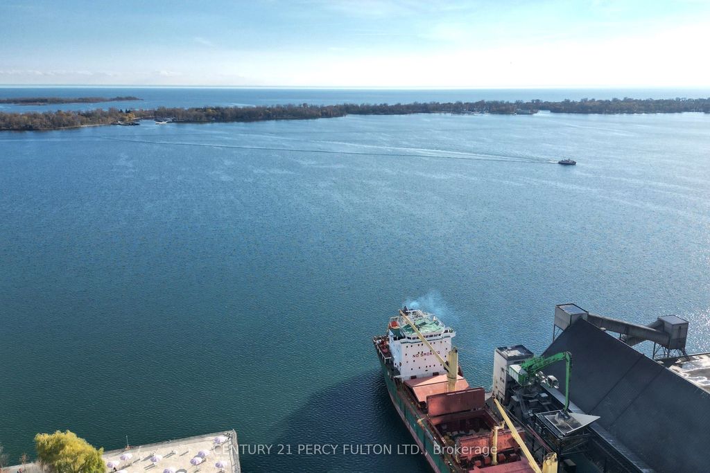 Photo of 121 Lower Sherbourne Street #1555, Toronto, ON M5A 0W8 (MLS # C12786456)