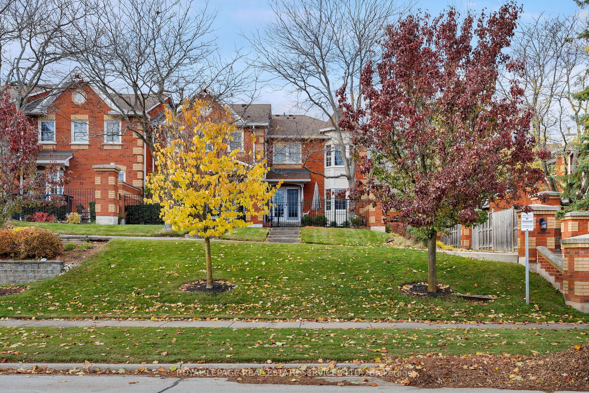 1415 Hazelton Boulevard 30