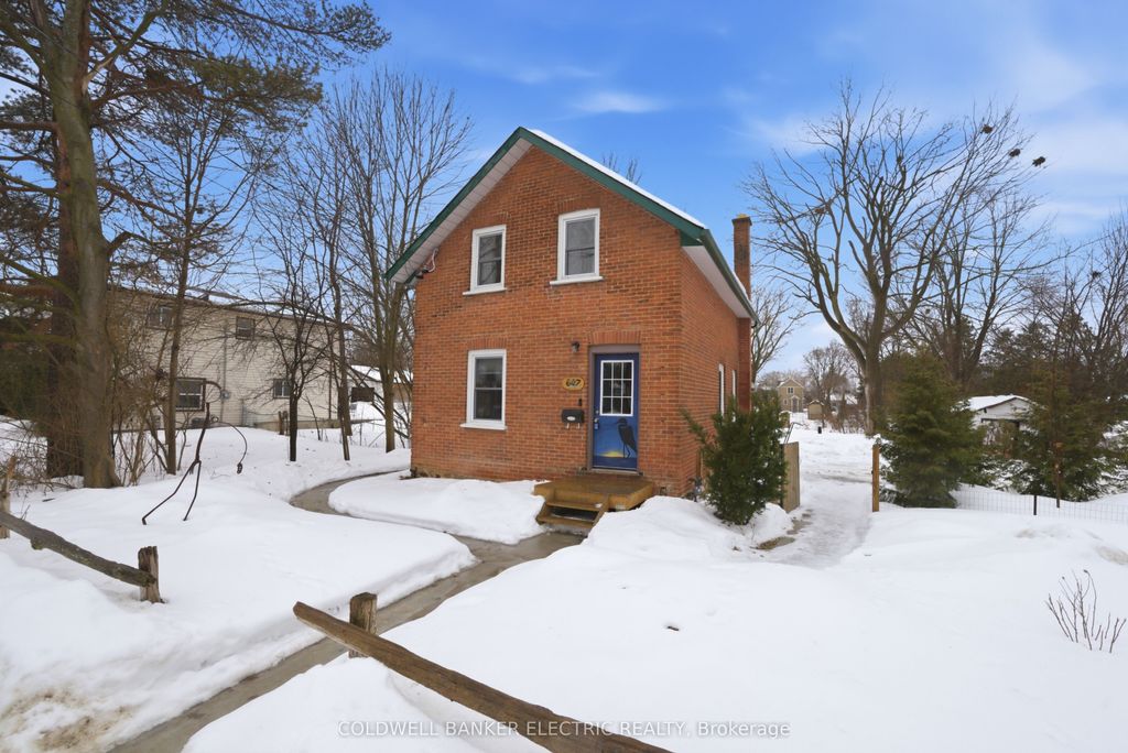 Photo of 607 Armour Road, Peterborough, ON K9H 1Z3 (MLS # X12815360)