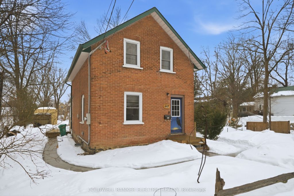 Photo of 607 Armour Road, Peterborough, ON K9H 1Z3 (MLS # X12815360)