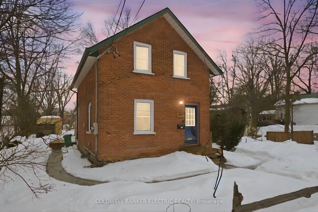 Photo of 607 Armour Road, Peterborough, ON K9H 1Z3 (MLS # X12815360)