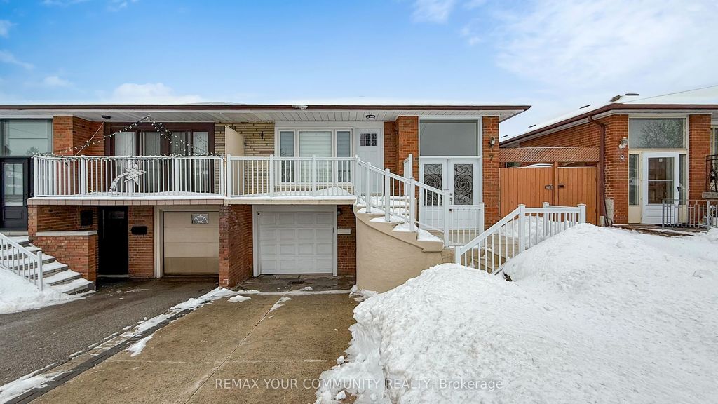 Photo of 7 Brazil Gate, Toronto, ON M9L 1K3 (MLS # W12805594)
