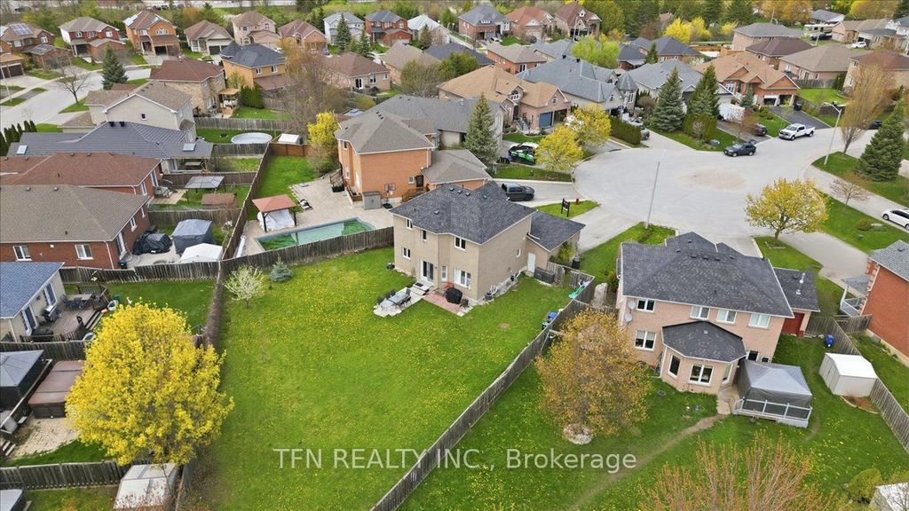 Photo of 2073 Cynthia Court, Innisfil, ON L9S 4Z1 (MLS # N13152336)