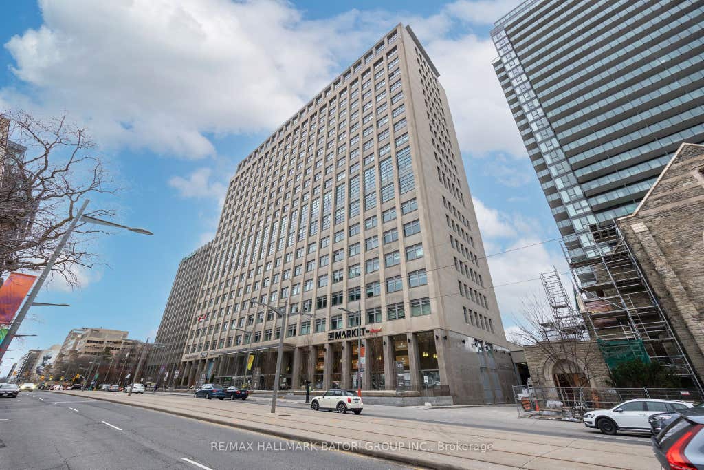 Photo of 111 St Clair Avenue W #919, Toronto, ON M4V 1N5 (MLS # C13210082)