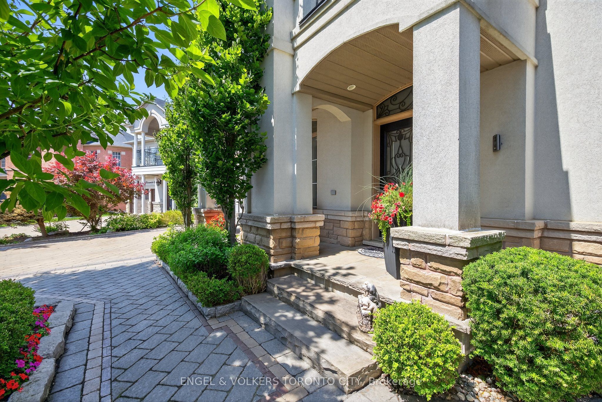 123 Salamander Court