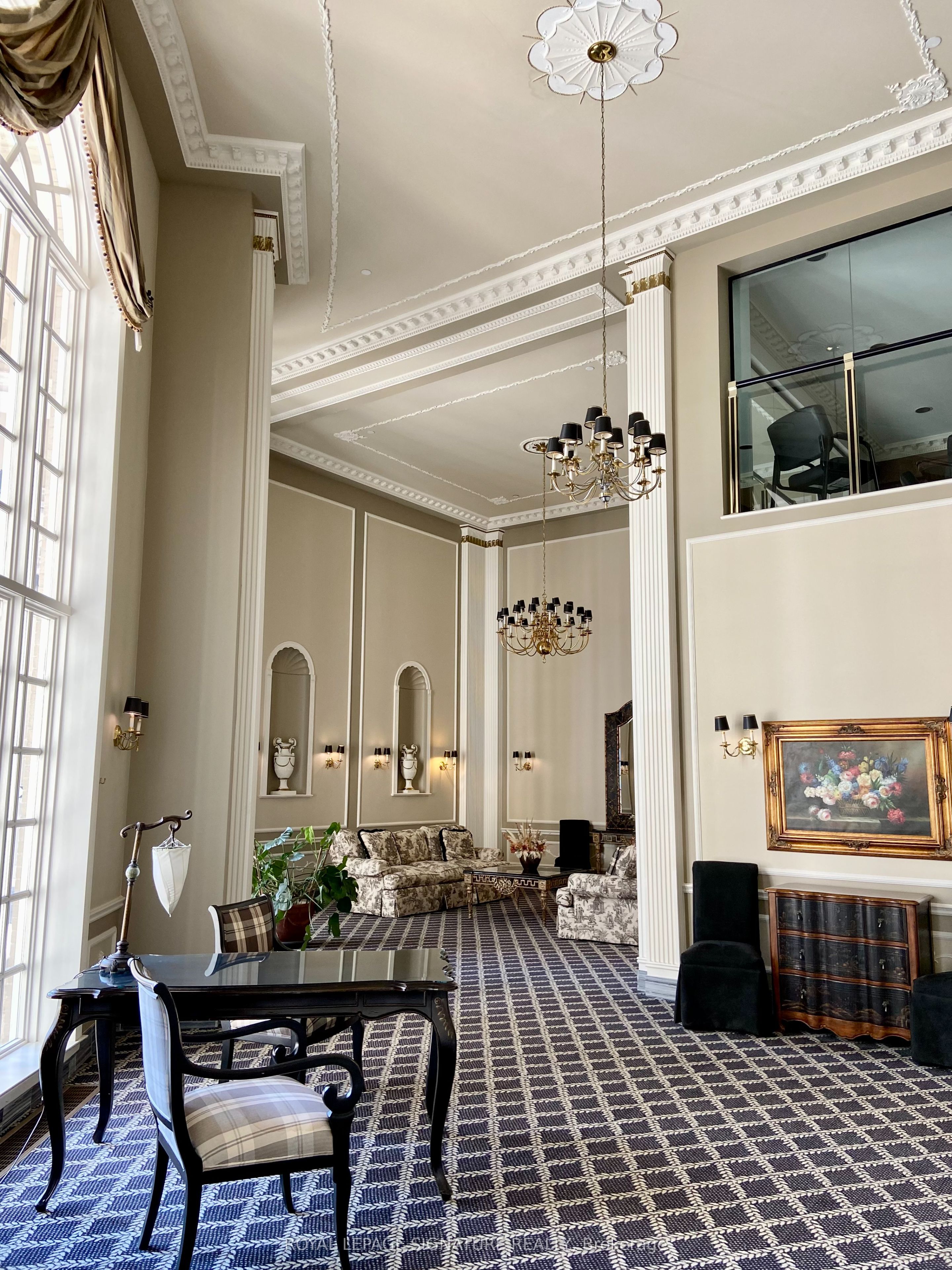 2285 Lake Shore Boulevard W 1104