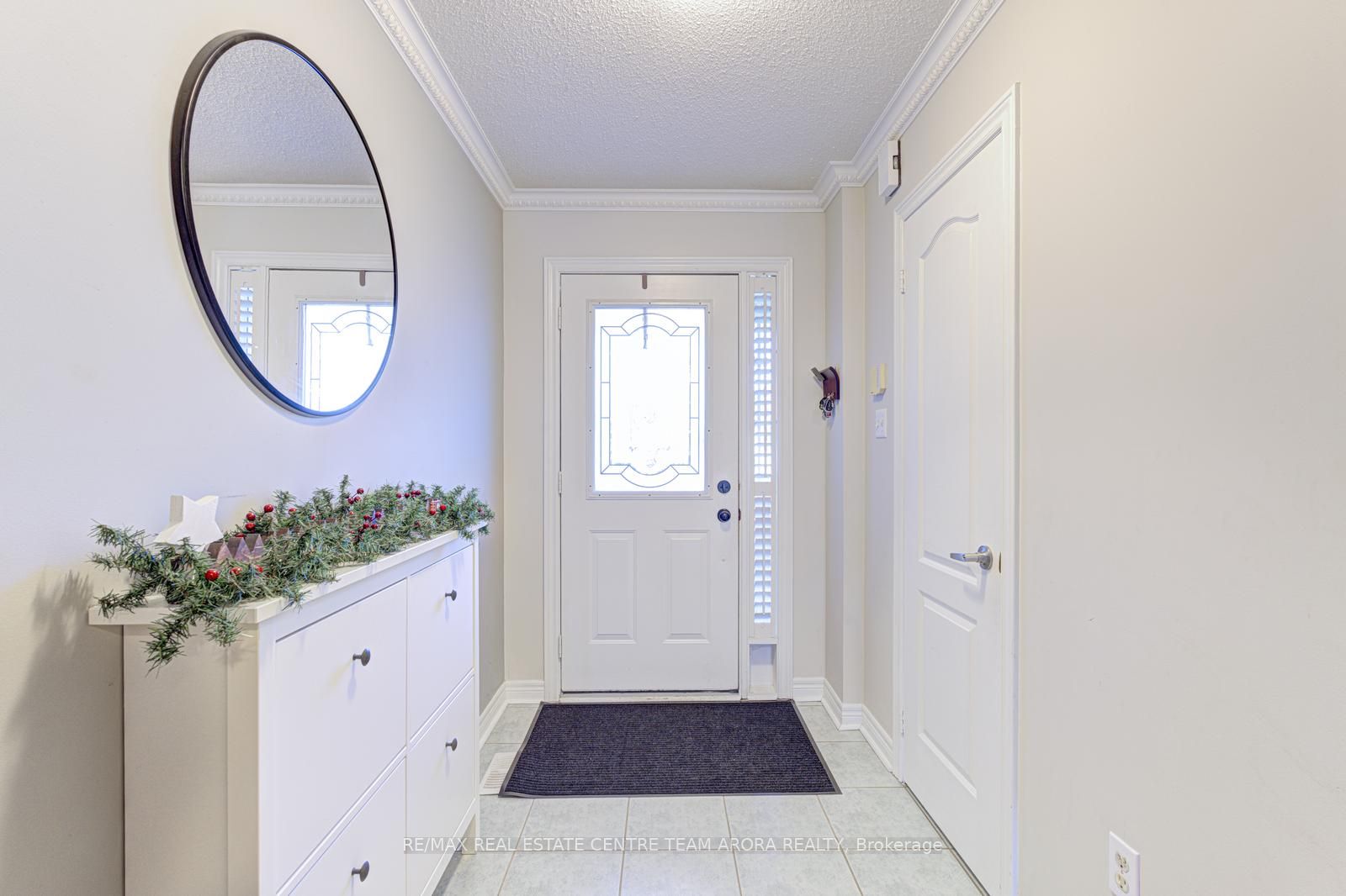 608 Lumberton Crescent