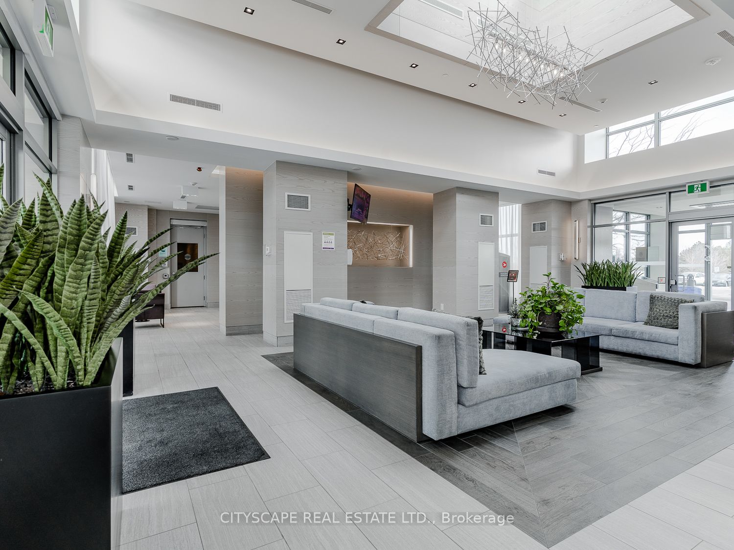 4633 Glen Erin Drive 1608