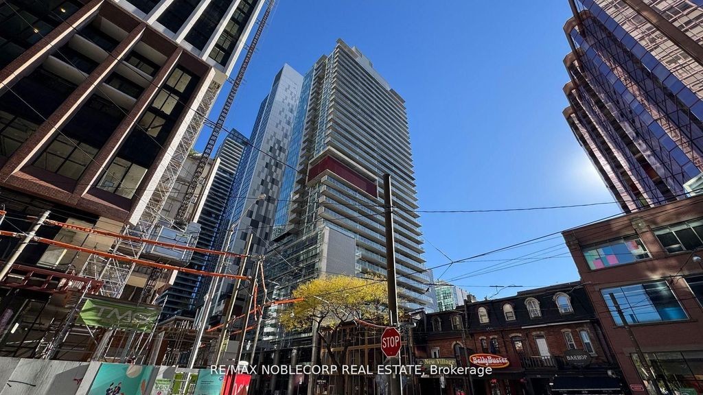 Photo of 375 King Street W #810, Toronto, ON M5V 1K1 (MLS # C12977510)