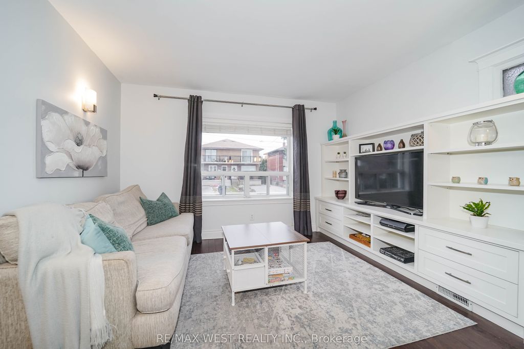 Photo of 26 Manitoba Street, Toronto, ON M8Y 1C7 (MLS # W12695350)