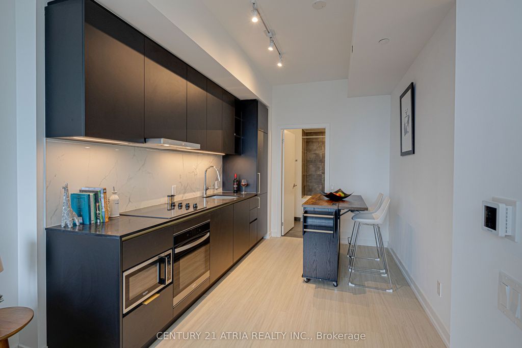 Photo of 8 Wellesley Street W #2610, Toronto, ON M4Y 0J5 (MLS # C12890826)