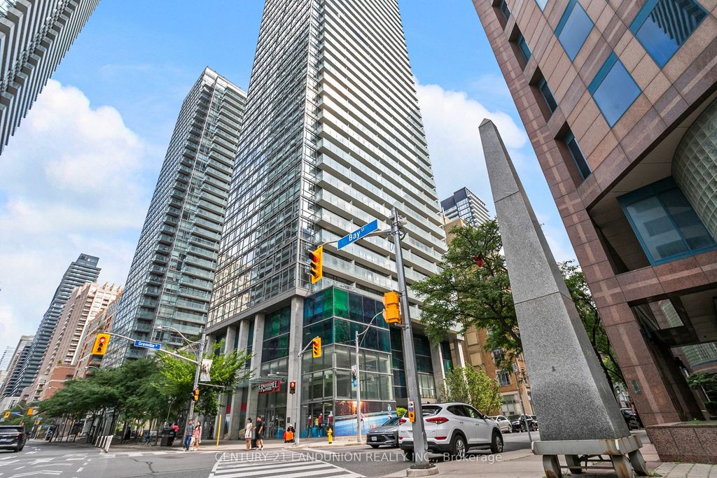 Photo of 38 Grenville Street #2801, Toronto, ON M4Y 1A5 (MLS # C12321944)
