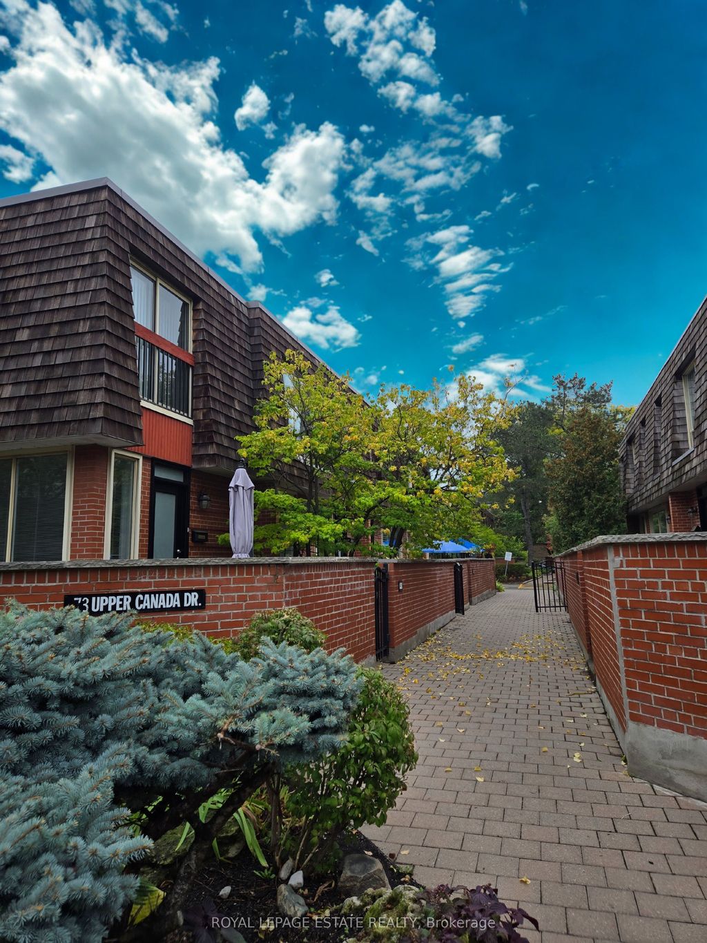 Photo of 73 Upper Canada Drive #Th1, Toronto, ON M2P 2A2 (MLS # C12424747)