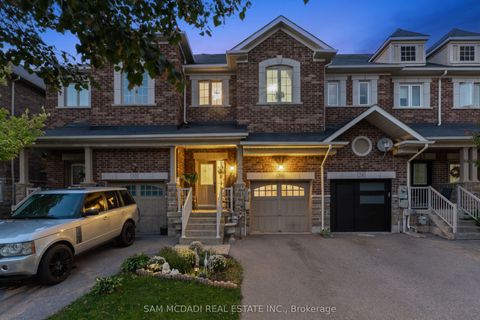 30 Zachary Place Vaughan ON L4H 0C2