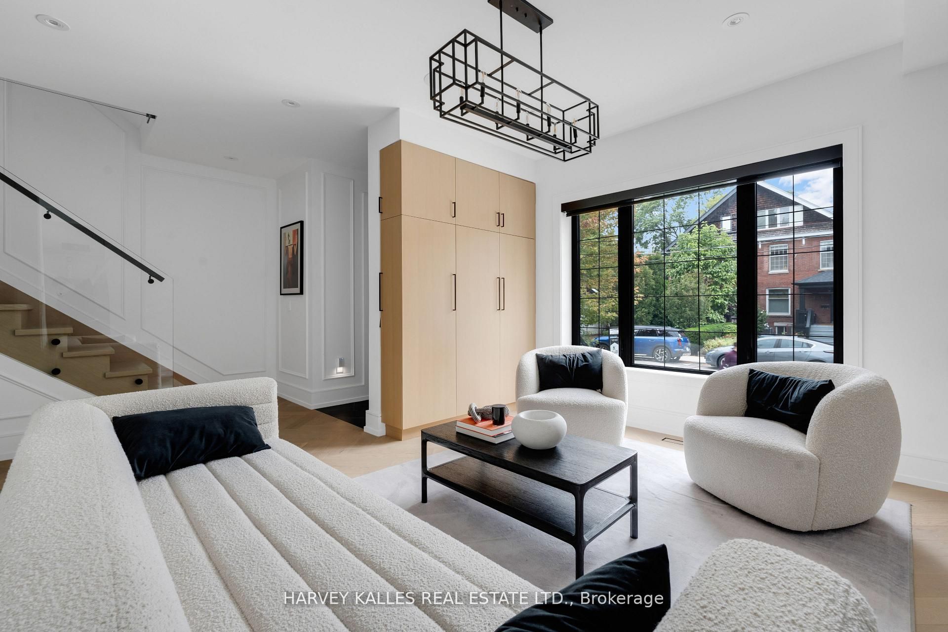 233 MacPherson Avenue