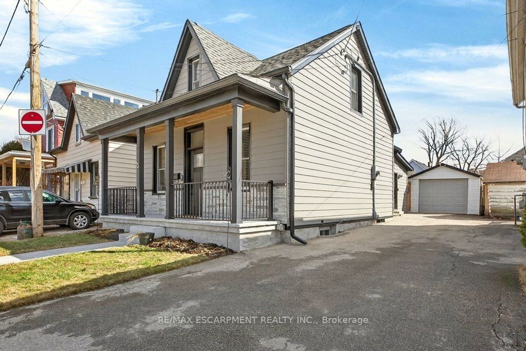 Photo of 13 Richmond Street, Hamilton, ON L8P 4J3 (MLS # X12881176)