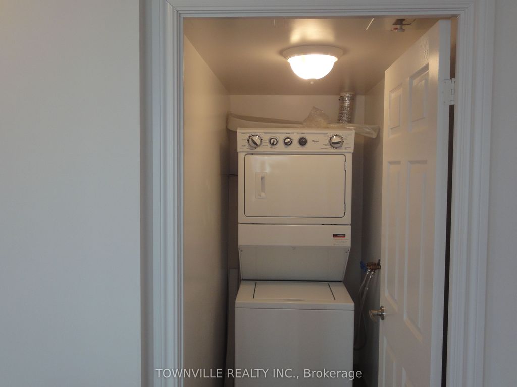 Photo of 310 Burnhamthorpe Road W #1912, Mississauga, ON L5B 4P9 (MLS # W12953178)