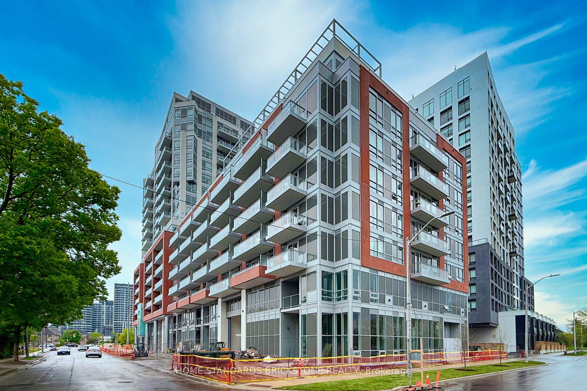 8888 Yonge Street 410