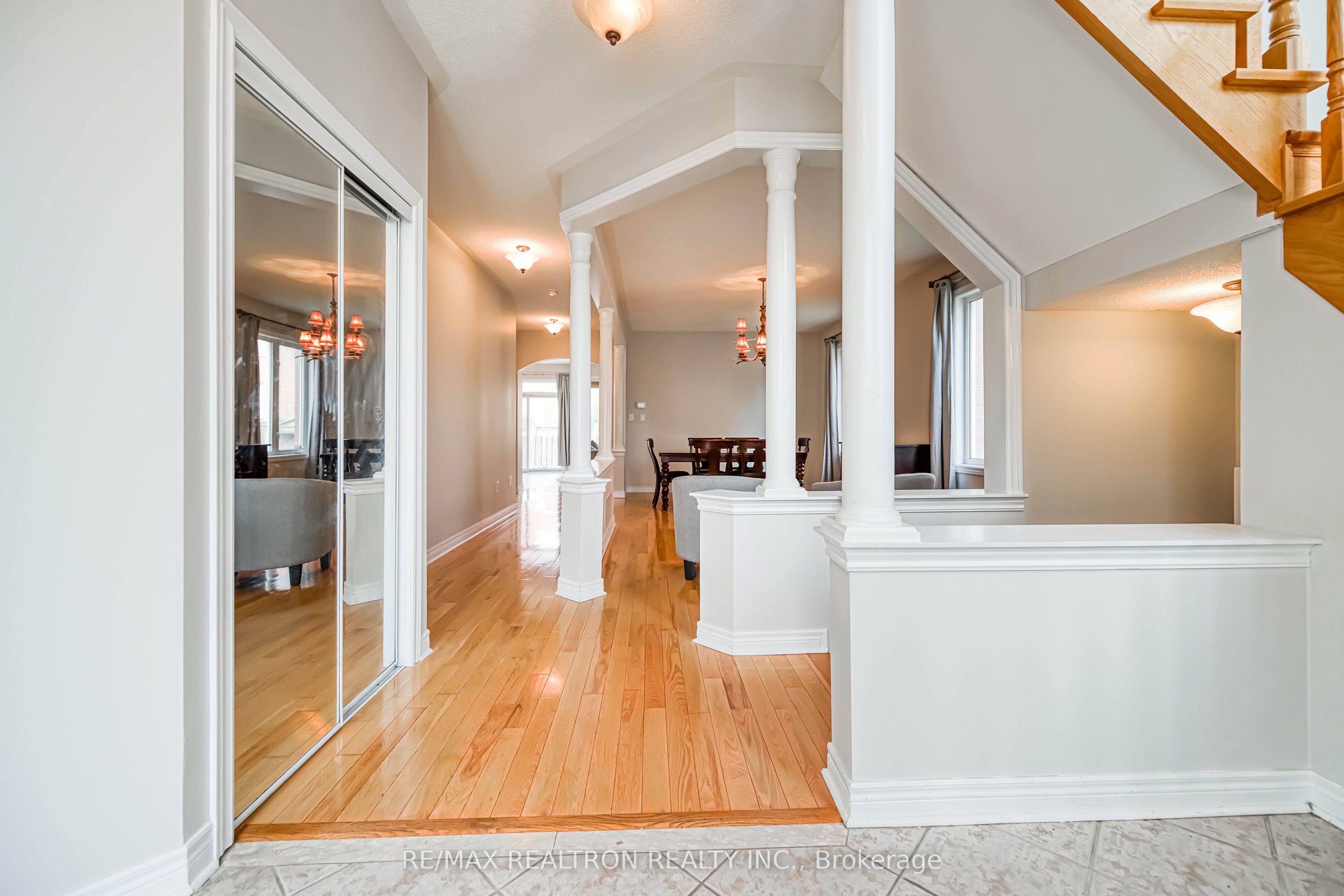73 Adastra Crescent