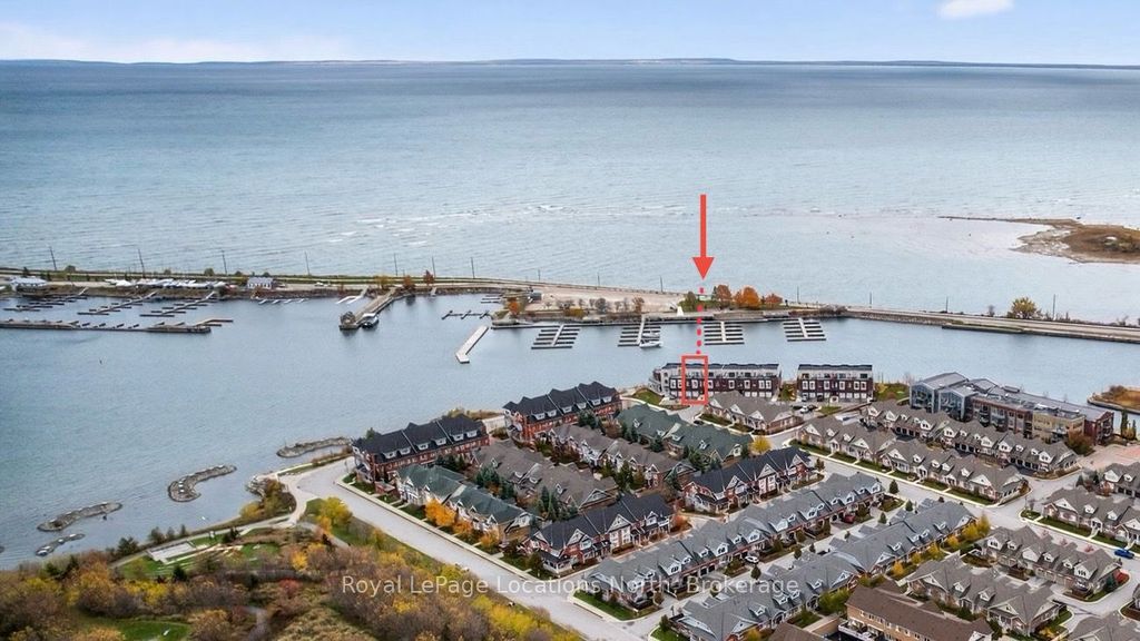 Photo of 4 Huronic Court, Collingwood, ON L9Y 5L6 (MLS # S12643936)