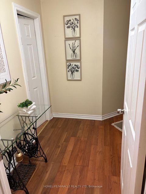 6739 Tattinger Avenue Basement Mississauga ON L5W 1P1